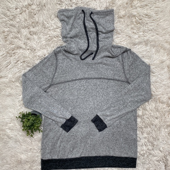 Staccato Funnel Neck Hacci Top 💗 Gray - Picture 3 of 13